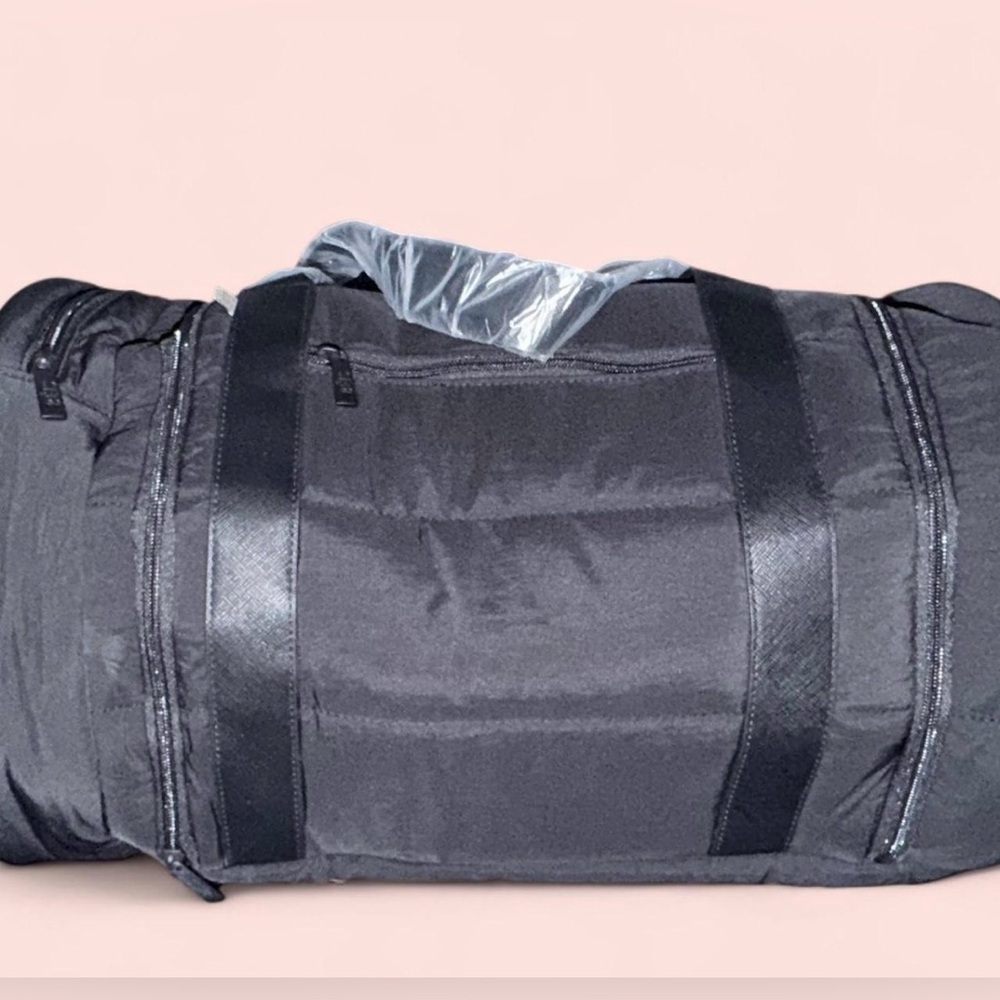 NWT Beis Puffer Duffel Bag in black